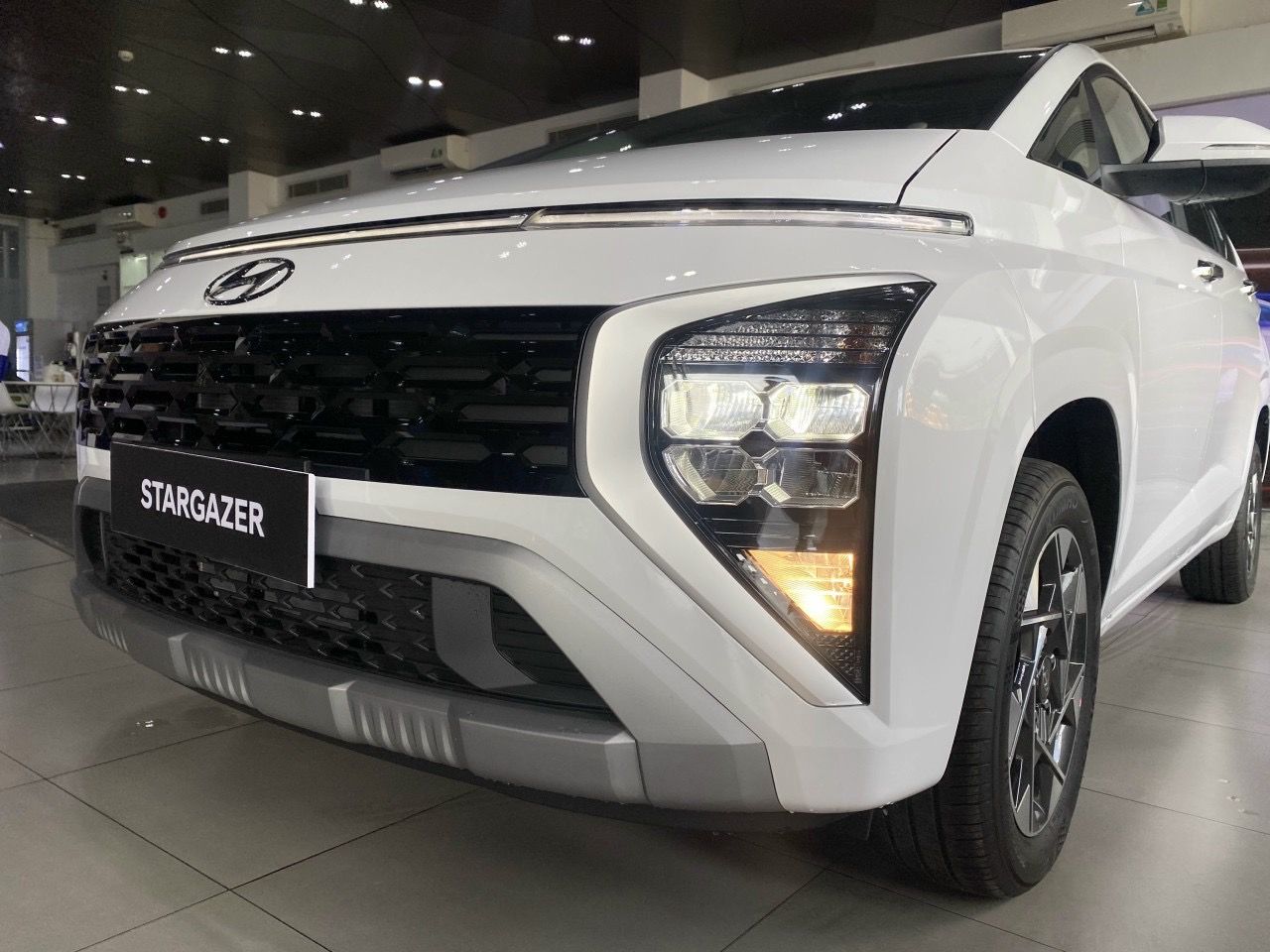 Hyundai Stargazer 2022 - Xả kho xe 2022 ưu đãi 70 triệu đồng, tặng phụ kiện, hỗ trợ trả góp, xe sẵn giao ngay