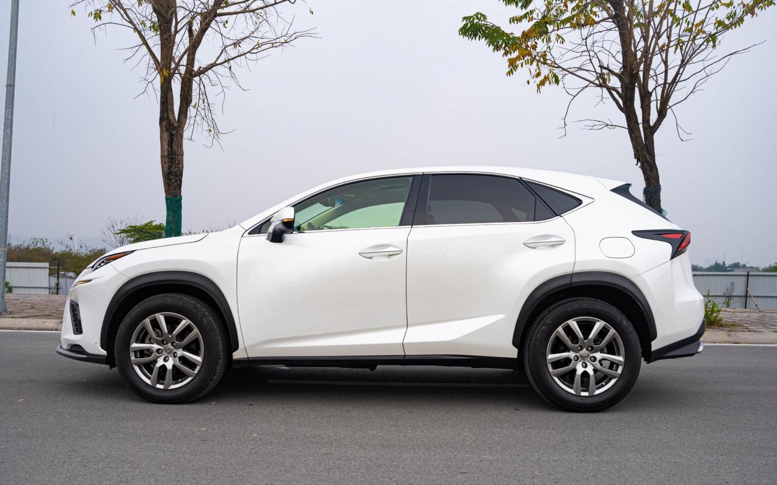 Lexus NX 200T 2016 - Biển Sài Gòn