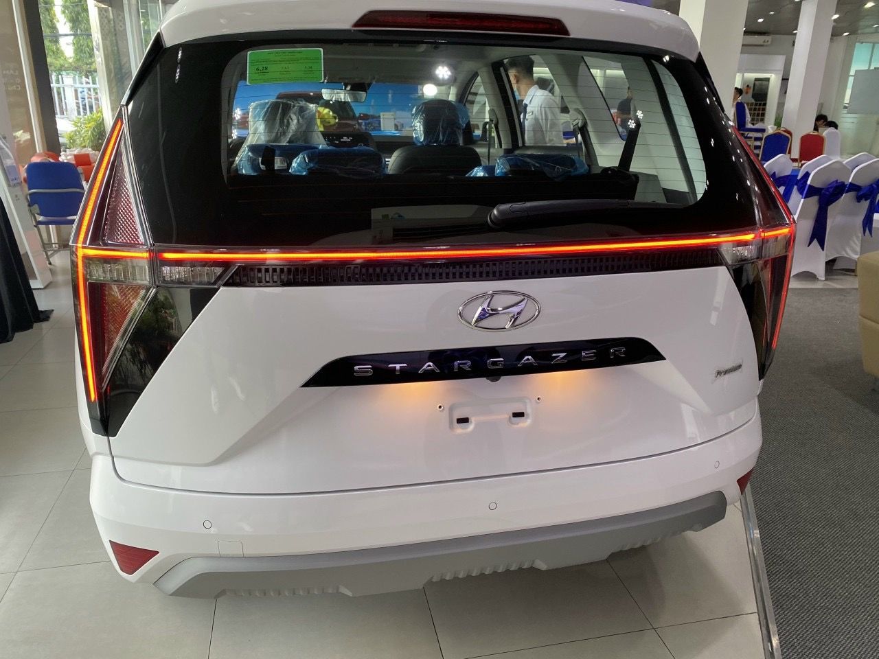 Hyundai Stargazer 2022 - Xả kho xe 2022 ưu đãi 70 triệu đồng, tặng phụ kiện, hỗ trợ trả góp, xe sẵn giao ngay