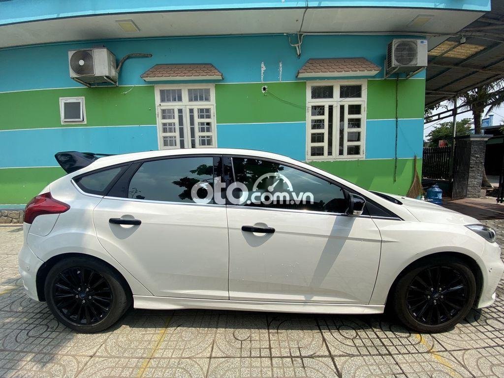 Ford Focus  cus bản full lên pô (on of) 2016 - Ford cus bản full lên pô (on of)