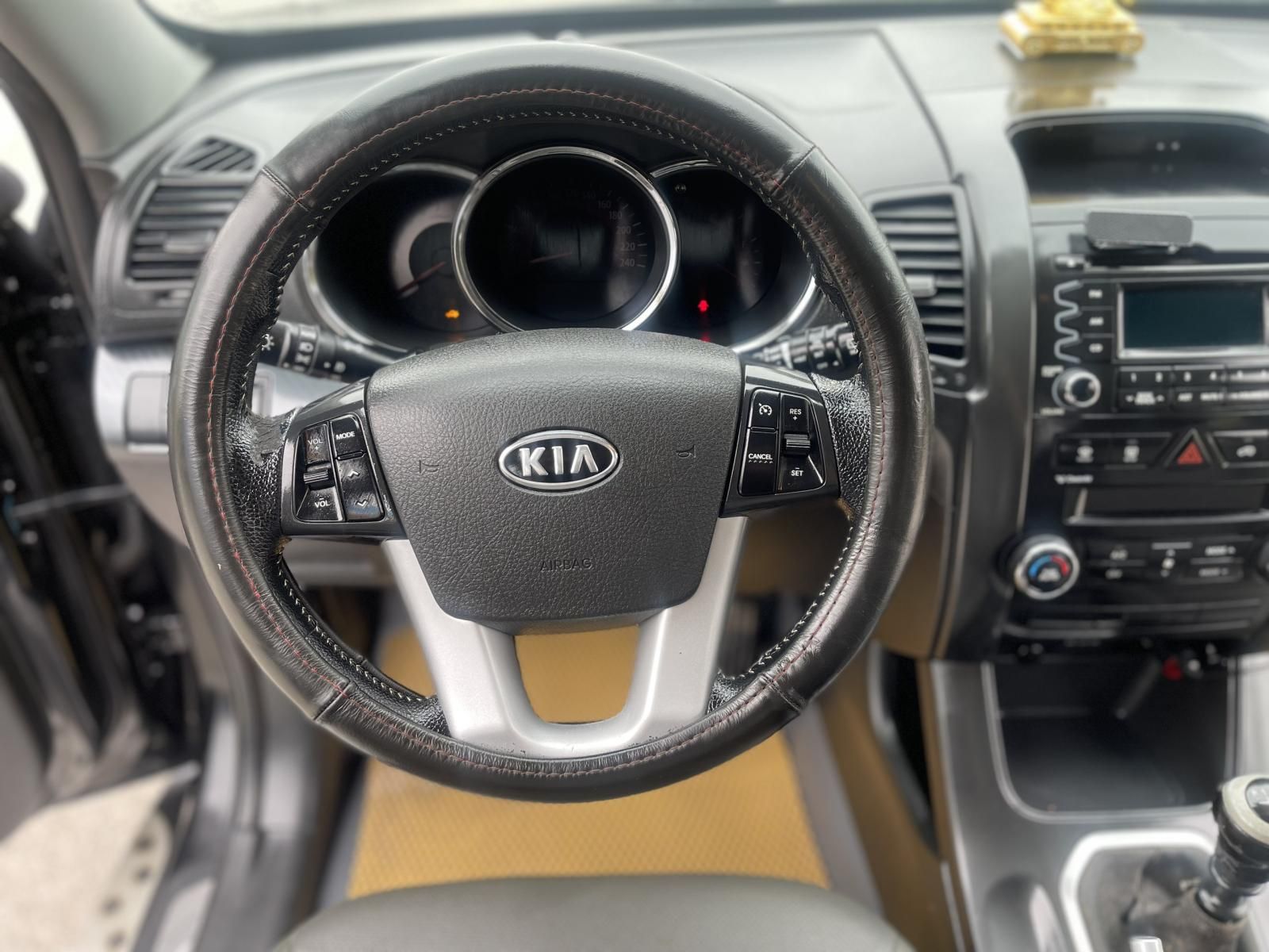 Kia Sorento 2011 - Bản đủ kịch đồ Premium. Nói không với lỗi nhỏ chất lượng cao