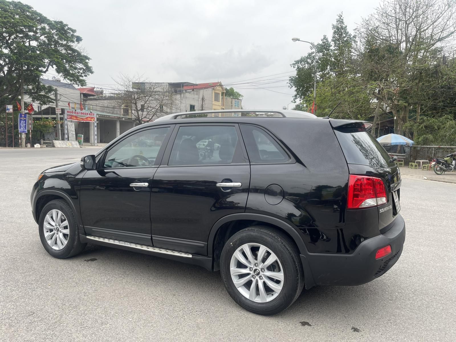 Kia Sorento 2011 - Bản đủ kịch đồ Premium. Nói không với lỗi nhỏ chất lượng cao