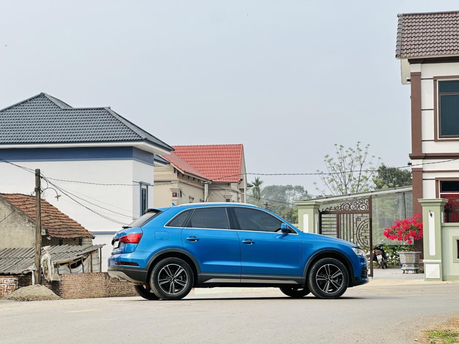 Audi Q3 2015 - Bán xe đăng ký 2015, nhập khẩu, giá 799tr