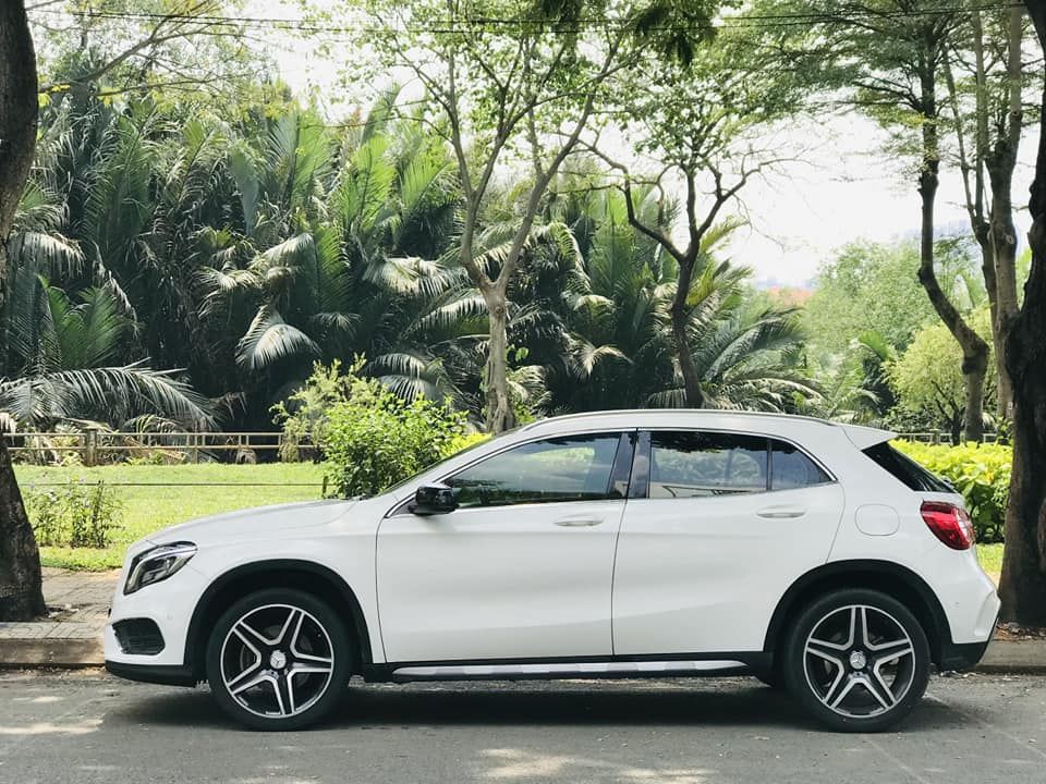 Mercedes-Benz GLA 250 2015 - Màu trắng