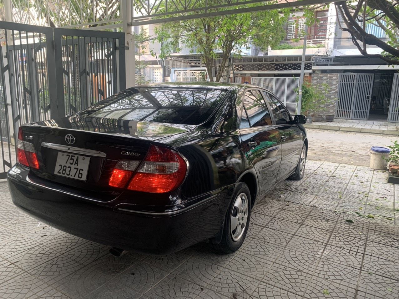 Toyota Camry 2003 - Tiết kiệm xăng