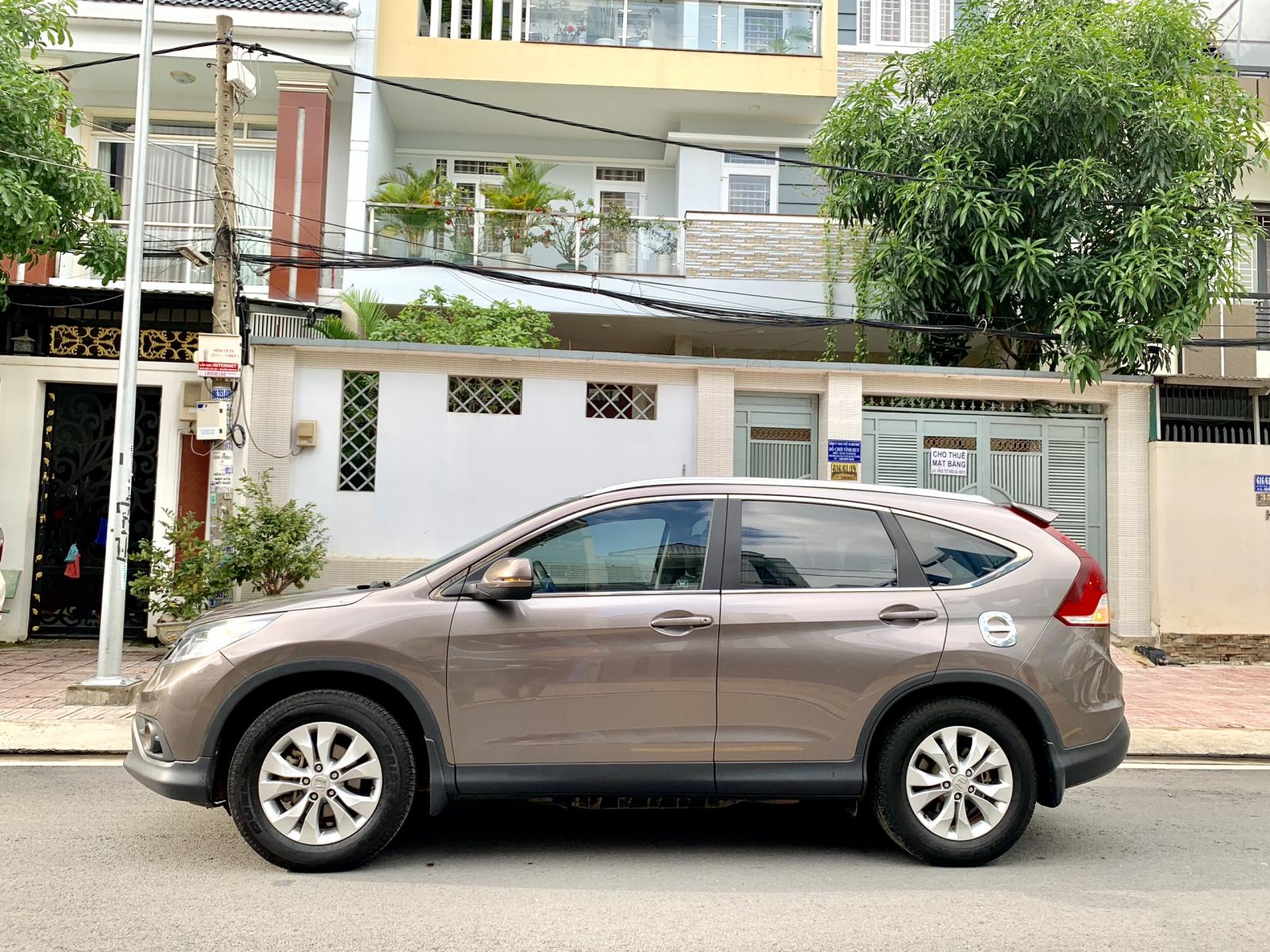 Honda CR V 2013 - Bán xe Honda CR V mode 2014, màu nâu,