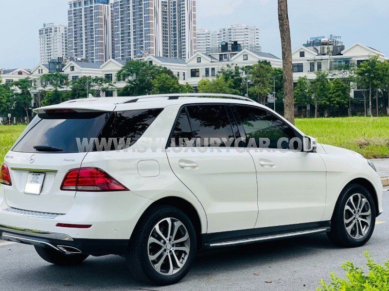 Mercedes-Benz GLE 400 2016 - Màu trắng, xe nhập