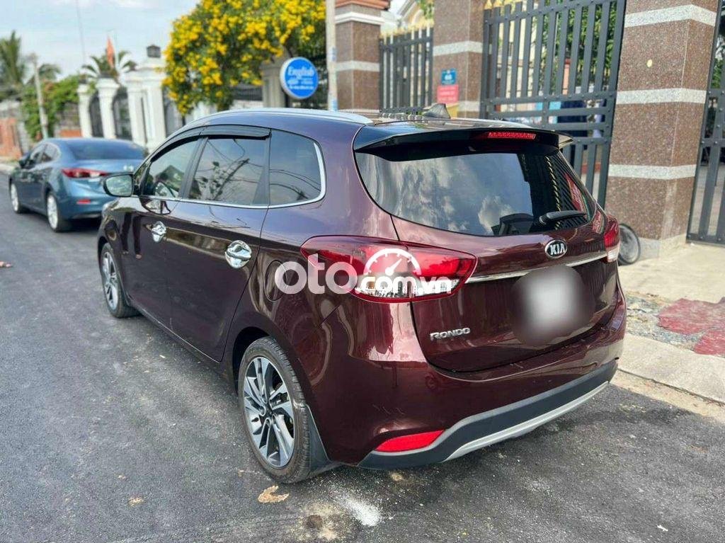 Kia Rondo Bán xe  RODON 2.0, AT, máy xăng, bản GATH. 2019 - Bán xe KIA RODON 2.0, AT, máy xăng, bản GATH.