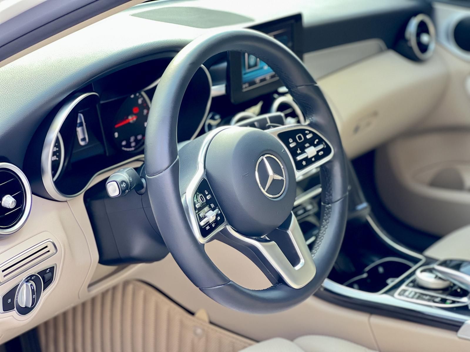 Mercedes-Benz C180 2021 - Bao đậu bank 70-90%, ib zalo tư vấn trực tiếp 24/7
