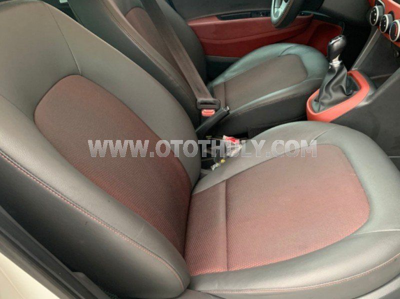 Hyundai Grand i10 2021 - Màu trắng