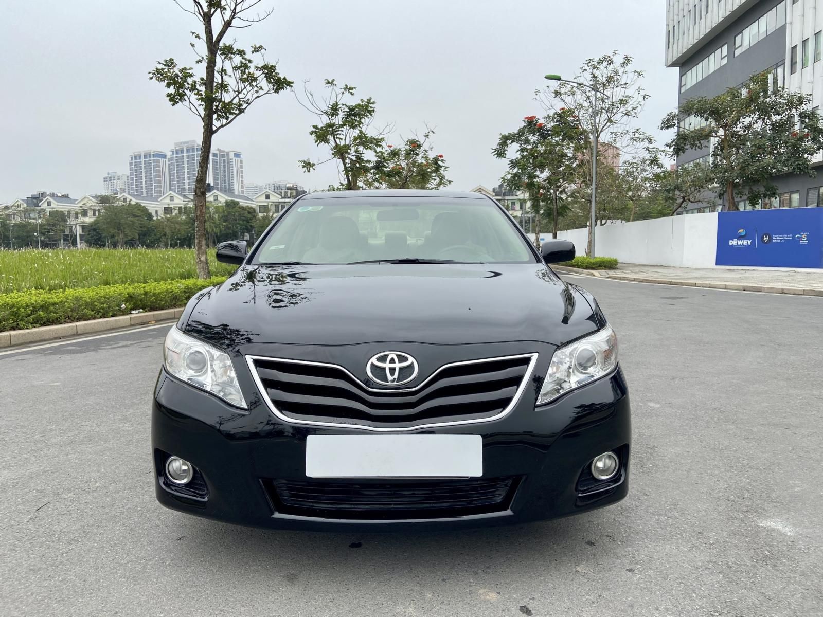 Toyota Camry 2010 - Màu đen, nhập khẩu, giá chỉ 639 triệu