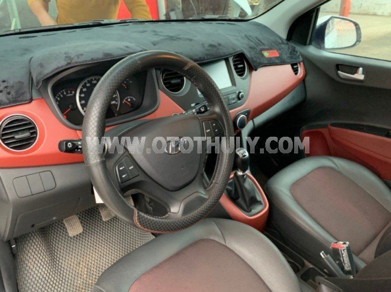 Hyundai Grand i10 2021 - Màu trắng