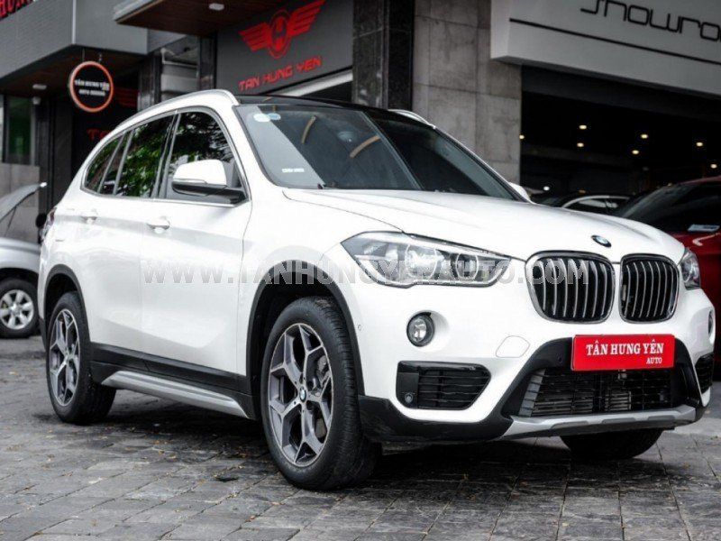 BMW X1 2018 - Màu trắng, nhập khẩu