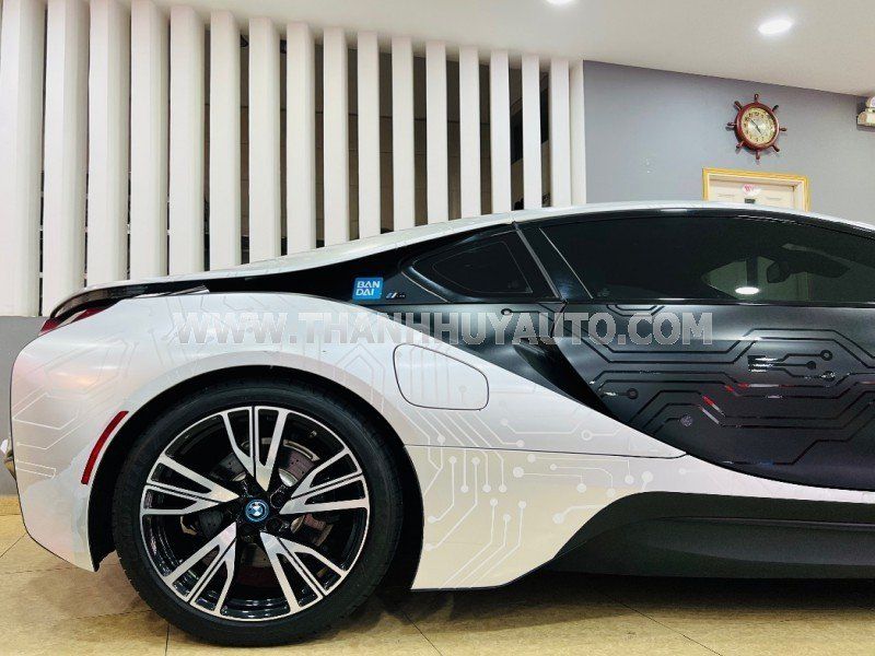 BMW i8 2015 - Màu trắng, xe nhập