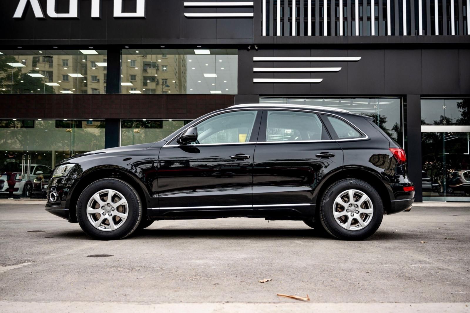 Audi Q5 2015 - Đăng ký lần đầu 2015, xe gia đình, giá 880tr