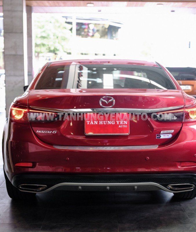 Mazda 6 2018 - Màu đỏ