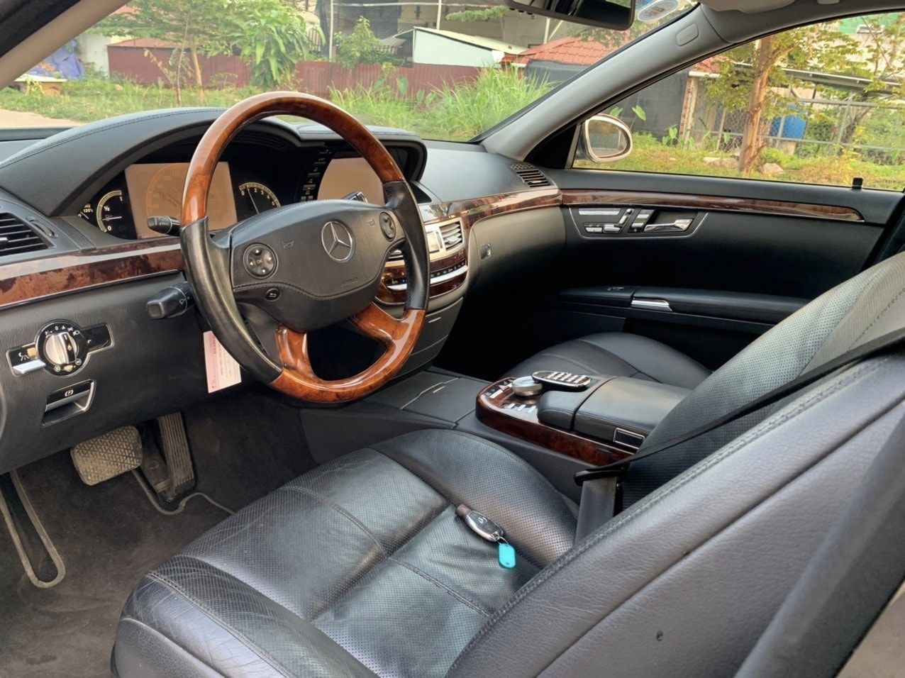 Mercedes-Benz S550 2007 - Xe màu đen