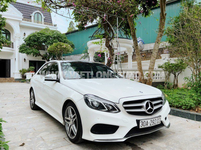 Mercedes-Benz E400 2014 - Màu trắng giá hữu nghị