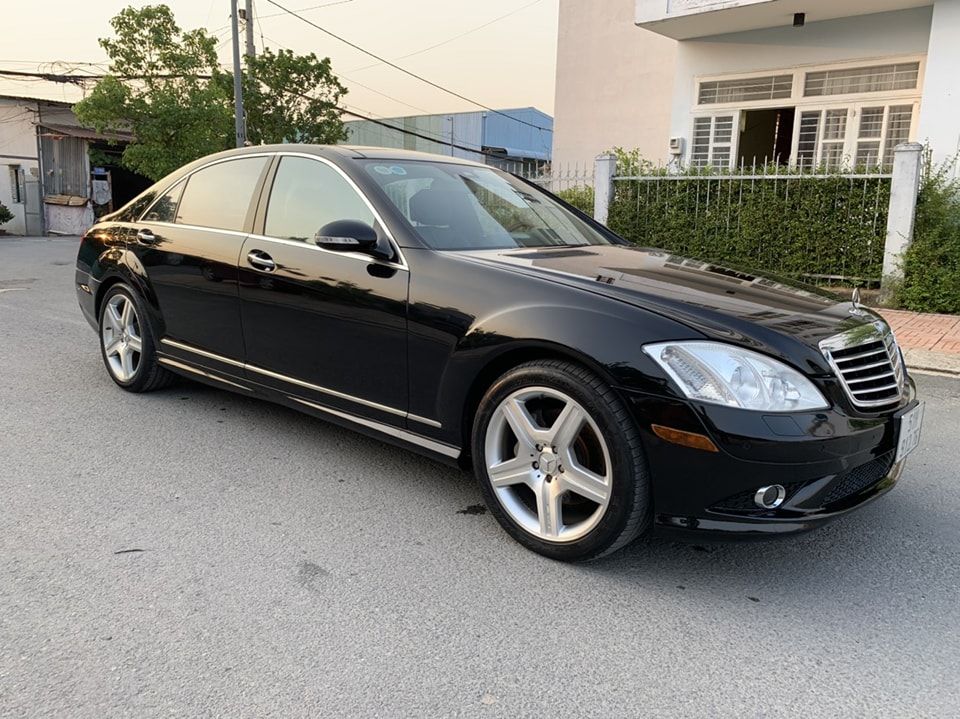 Mercedes-Benz S550 2007 - Xe màu đen