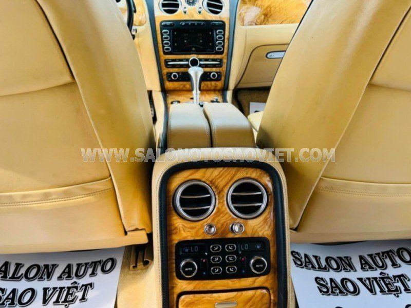 Bentley Continental 2009 - Màu đen, nhập khẩu