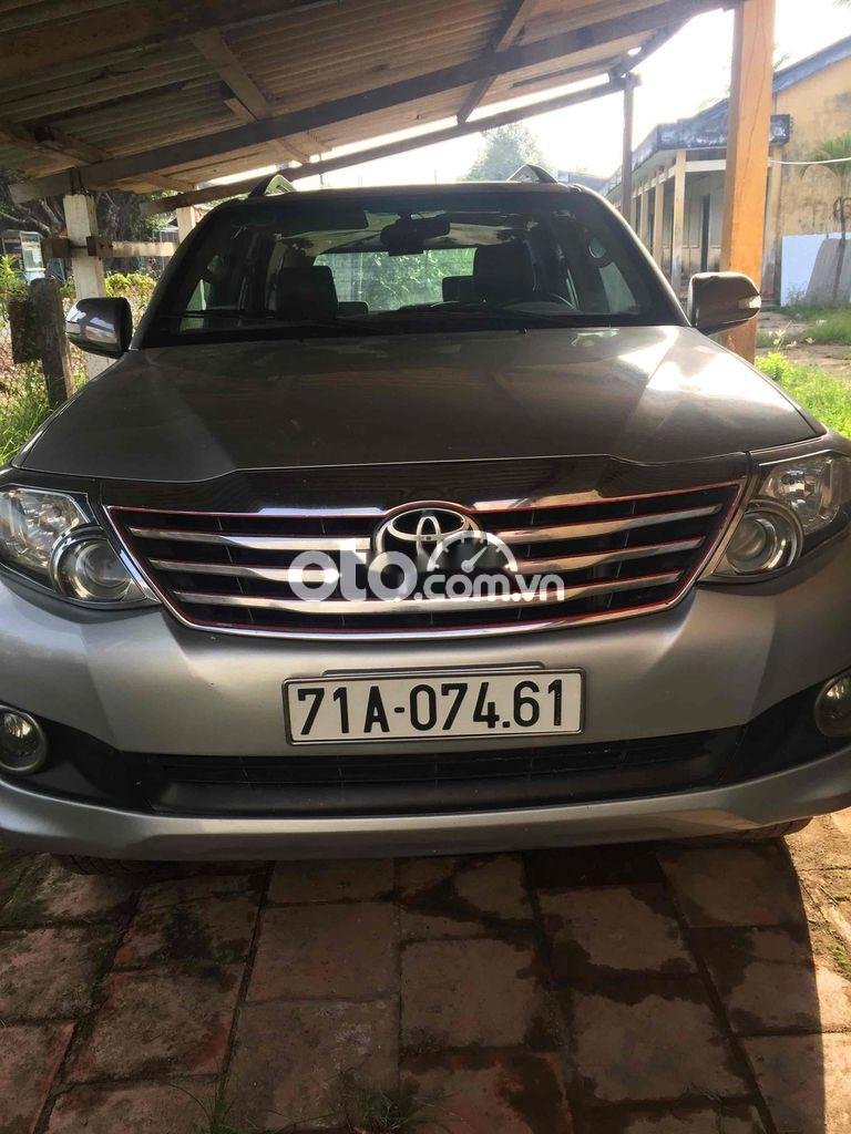 Toyota Fortuner 2012 - toyota