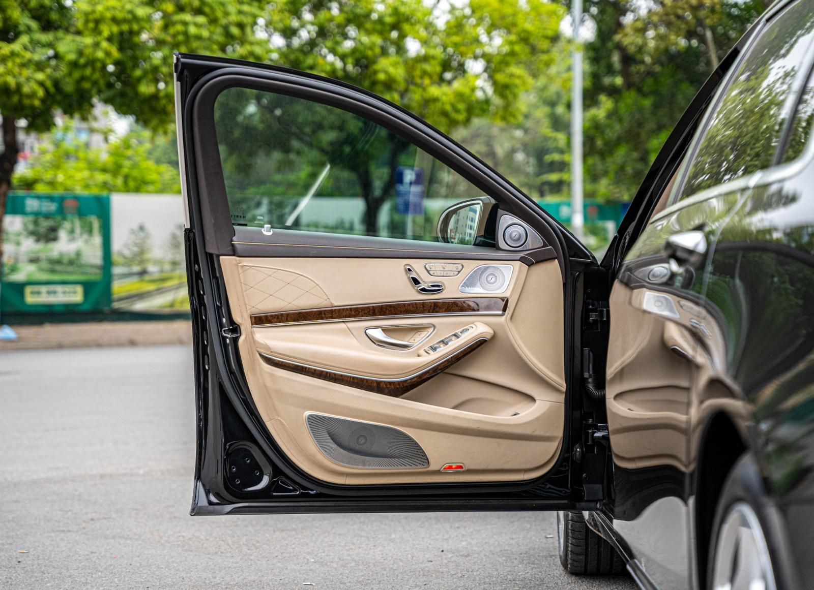 Mercedes-Maybach S 400 2016 - Màu đen