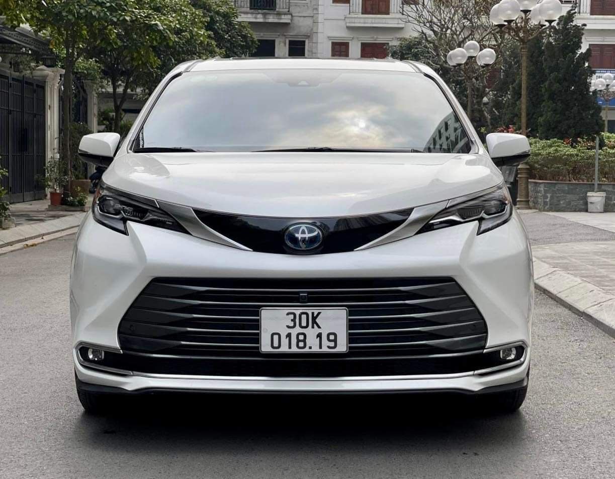 Toyota Sienna 2021 - Nhập Mỹ, biển vip