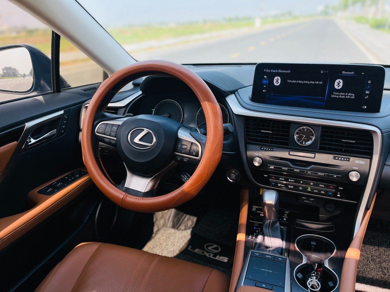 Lexus RX 350 2021 - Đăng ký lần đầu 2021 nhập khẩu nguyên chiếc, giá 3 tỷ 850tr