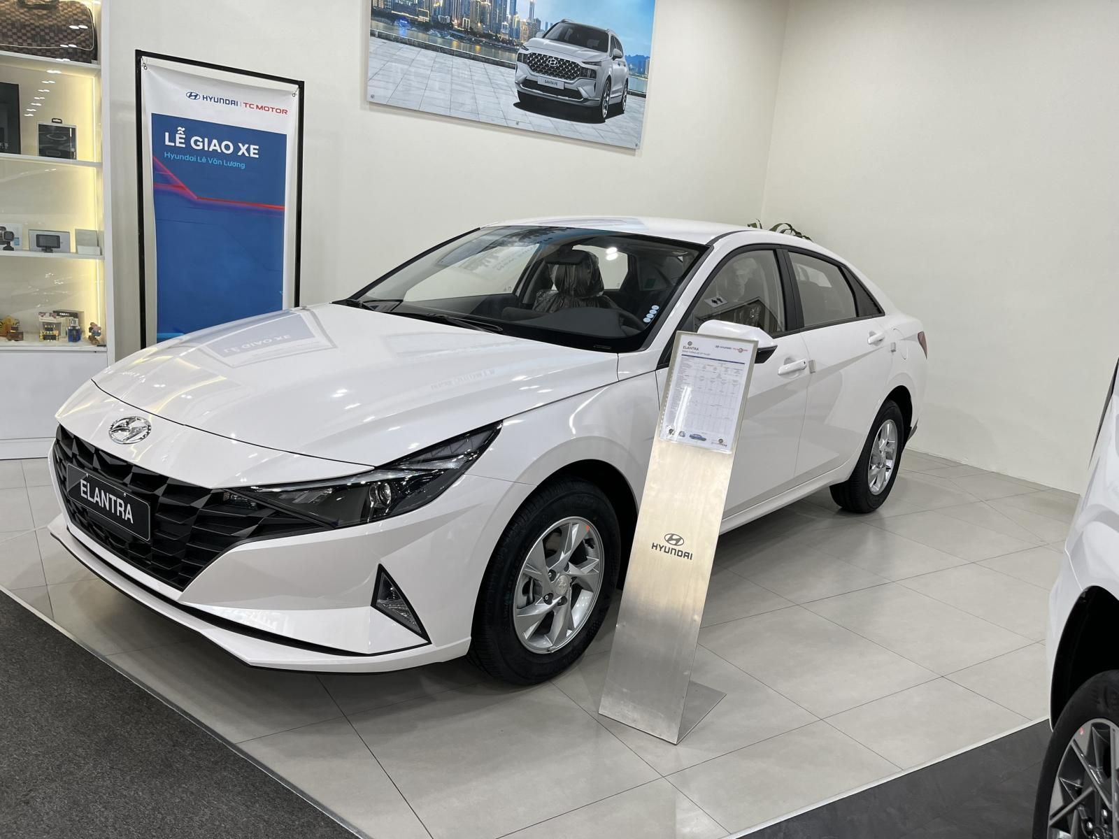 Hyundai Elantra 2022 - Giá tốt nhất tháng 3, giảm sâu tiền mặt, ưu đãi có hạn, liên hệ em Bách ngay