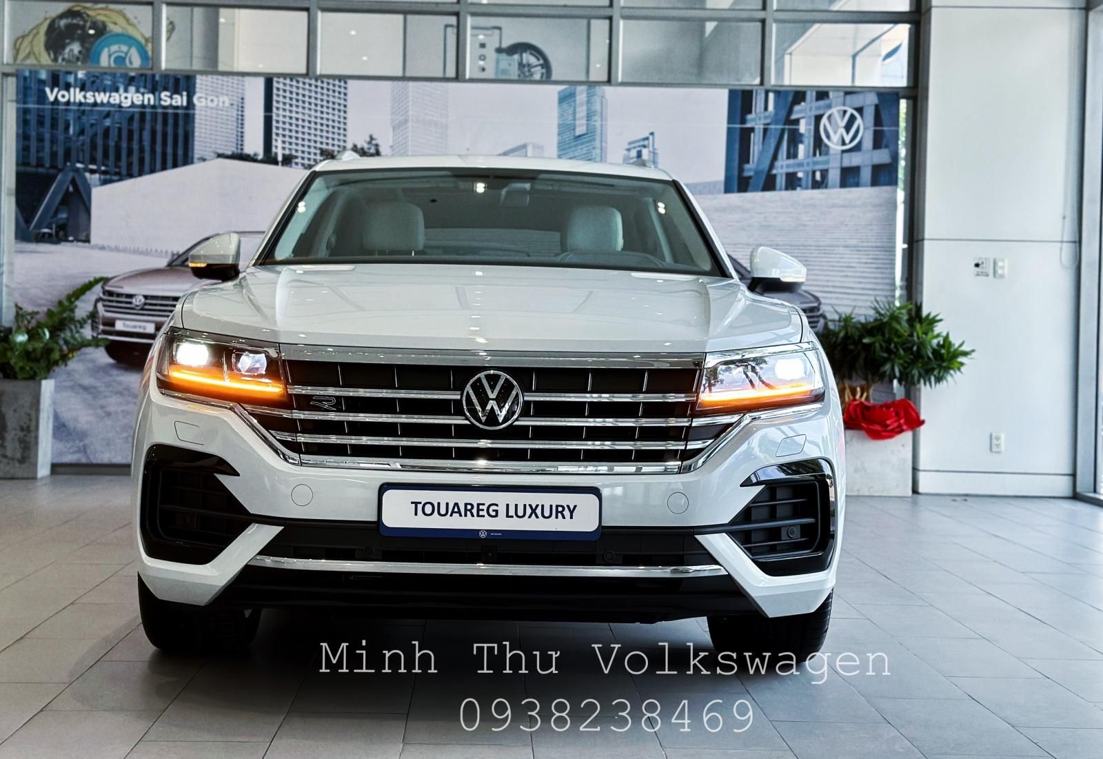 Volkswagen Touareg 2023 - Màu trắng có xe xem tại VW Sài Gòn - Mua xe Đức tặng du lịch Châu Âu