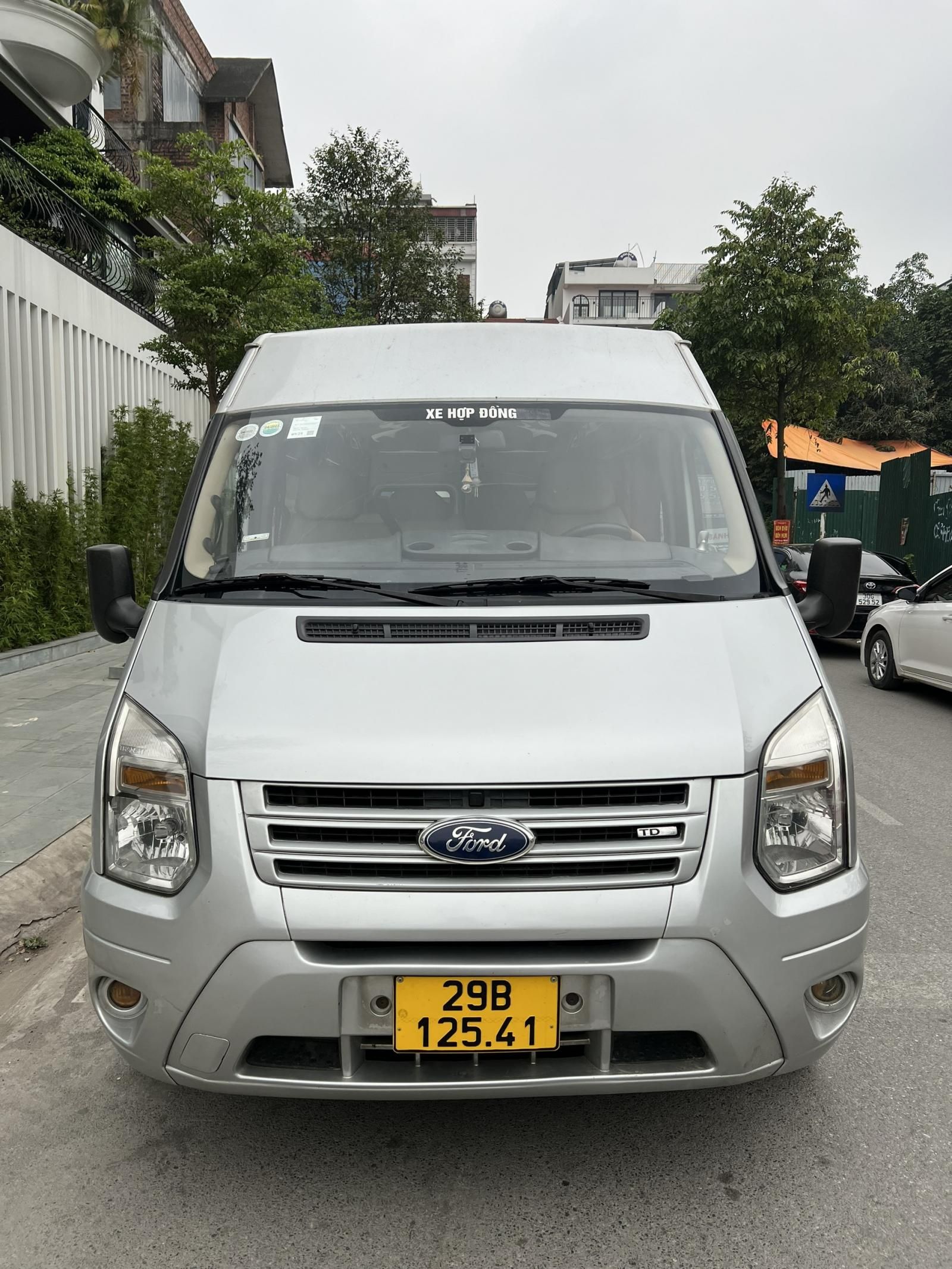 Ford Transit 2015 - Chuẩn xe hợp đồng, cam nghị định đầy đủ