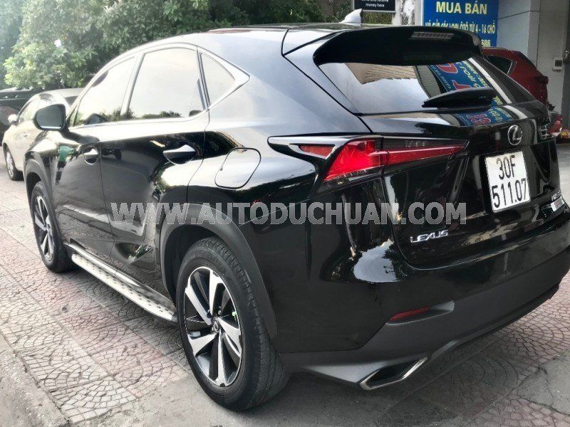 Lexus NX 300 2019 - Tư nhân 1 chủ từ mới