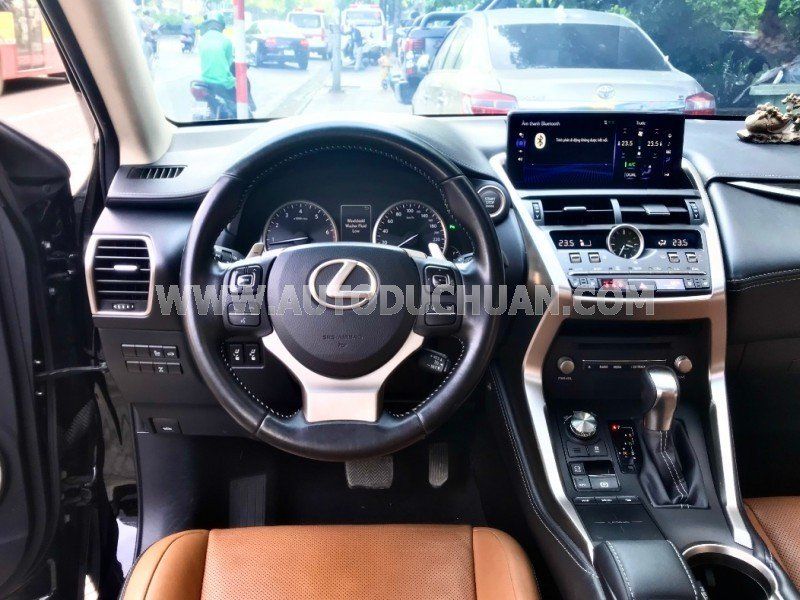 Lexus NX 300 2019 - Tư nhân 1 chủ từ mới