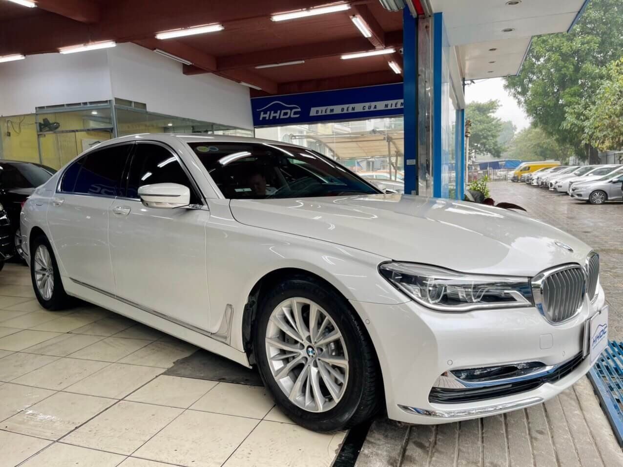 BMW 730Li 2018 - Màu trắng, nhập khẩu nguyên chiếc