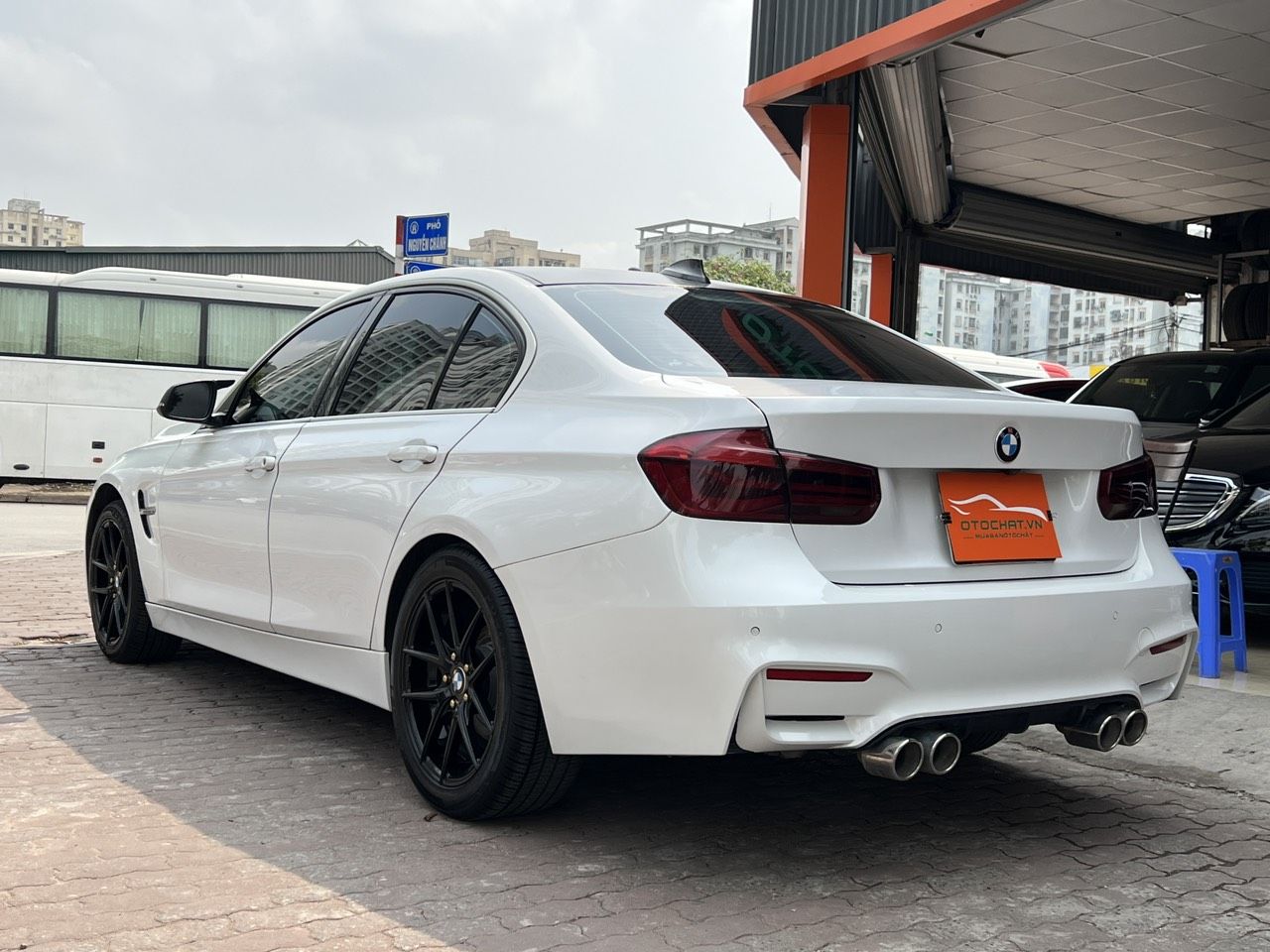 BMW 320i 2018 - Xe chất giá tốt