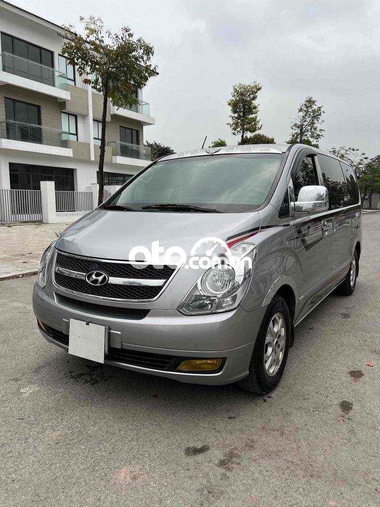 Hyundai Grand Starex starex 2013 máy dầu 9 ghế 2013 - starex 2013 máy dầu 9 ghế