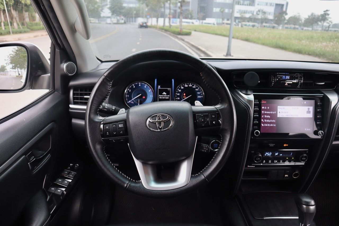 Toyota Fortuner 2021 - Đăng ký 2021, xe nhập, giá chỉ 1 tỷ 70tr