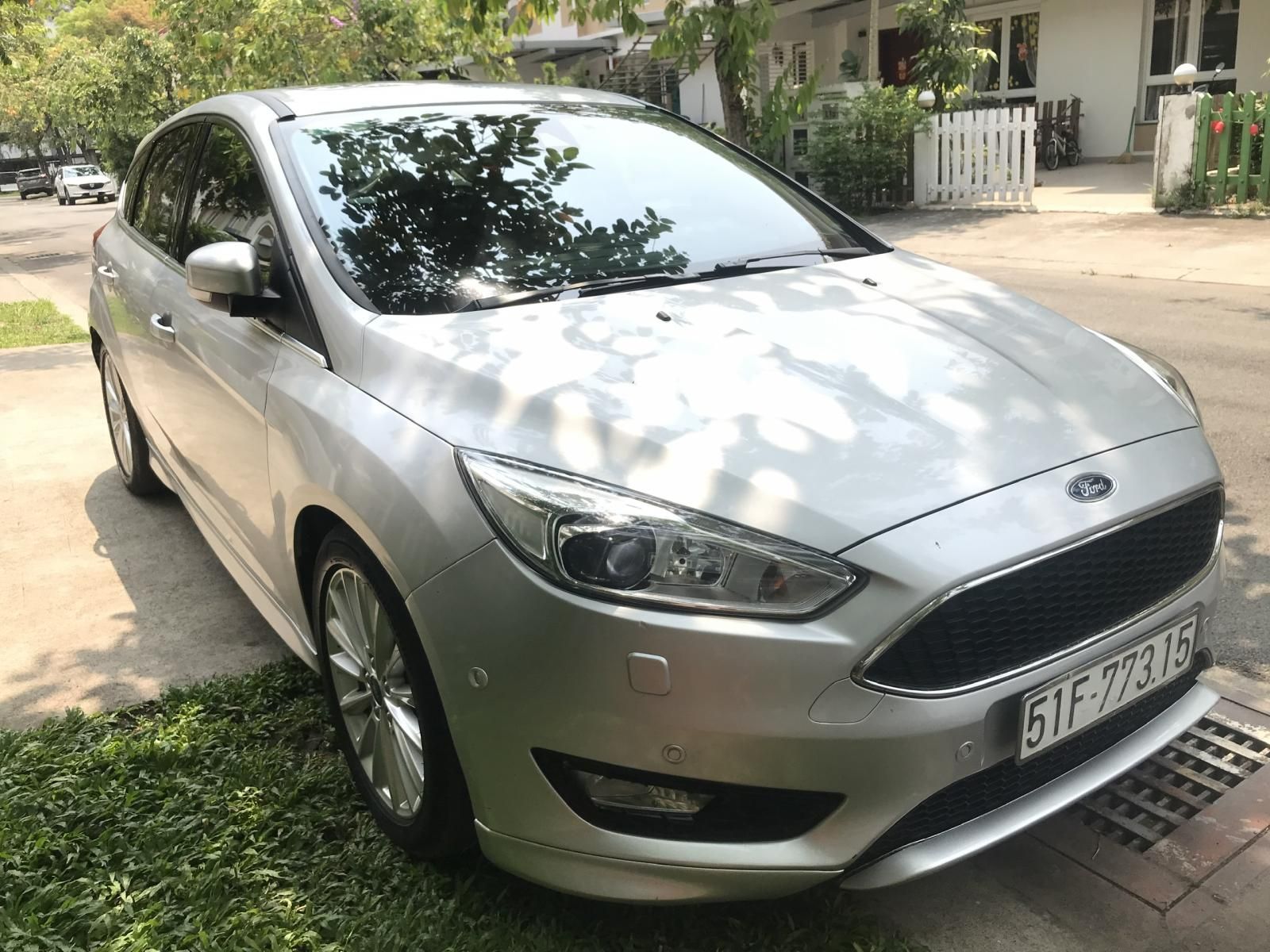 Ford Focus 2016 - Xe cá nhân, bảo dưỡng chính hãng Ford