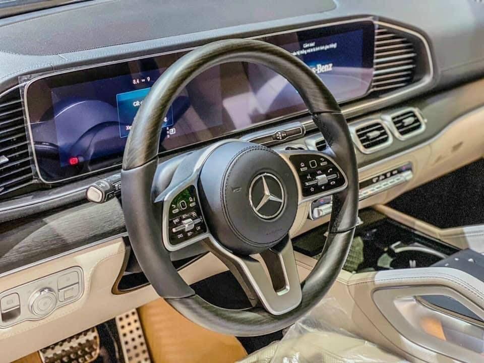 Mercedes-Benz GLE 450 2023 - Có nhiều màu, giao ngay, cùng nhiều ưu đãi hấp dẫn cho quý khách hàng