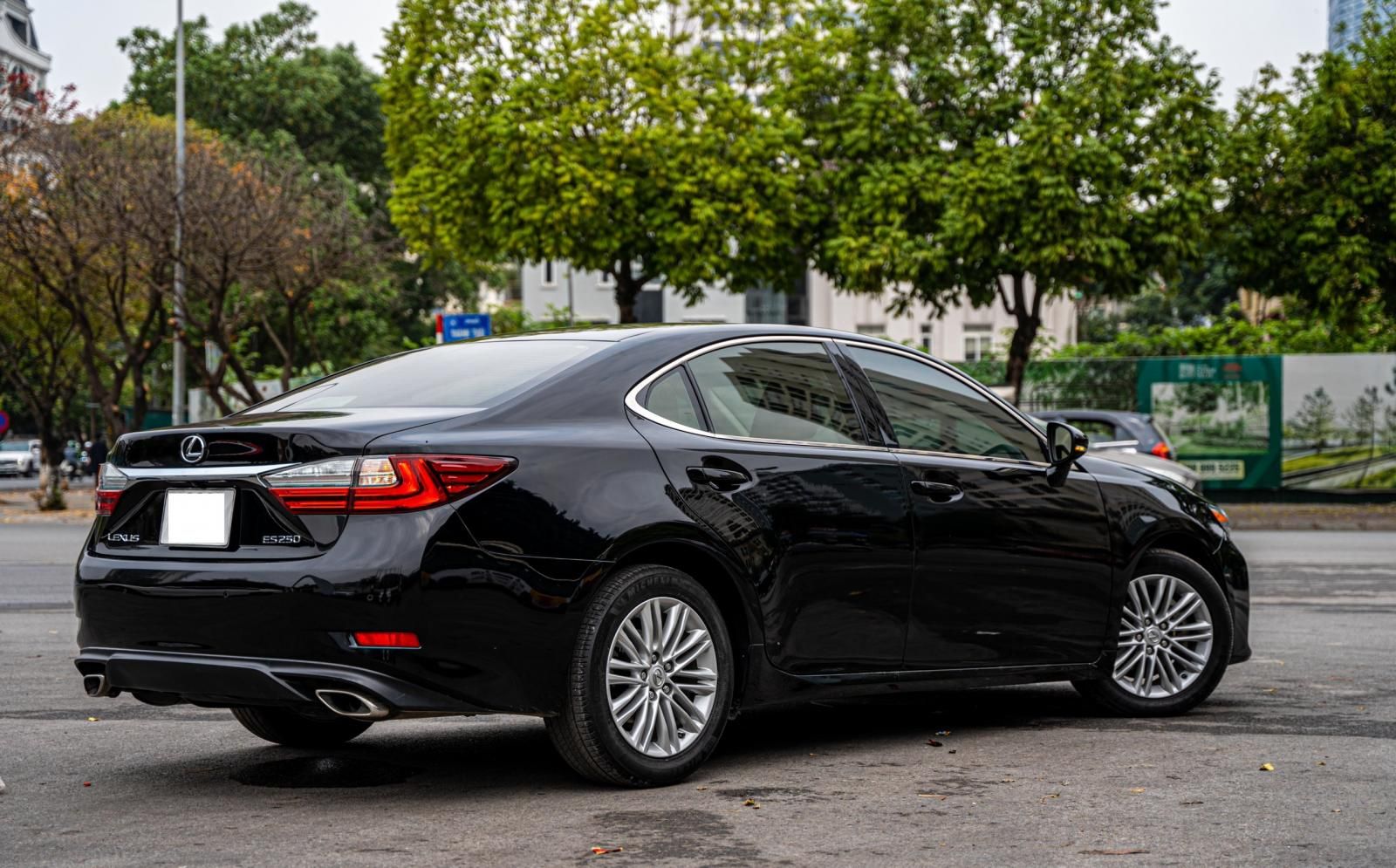 Lexus ES 250 2017 - Xe màu đen