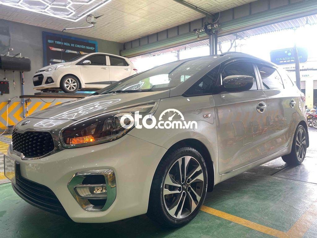 Kia Rondo   2017 MT nhà chạy bao kĩ 2017 - Kia RonDo 2017 MT nhà chạy bao kĩ