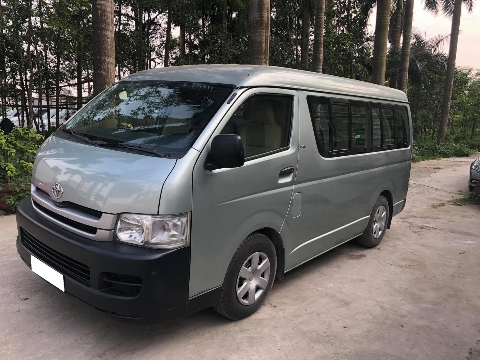 Toyota Hiace 2008 - Số sàn, máy dầu, 6 chỗ 900kg