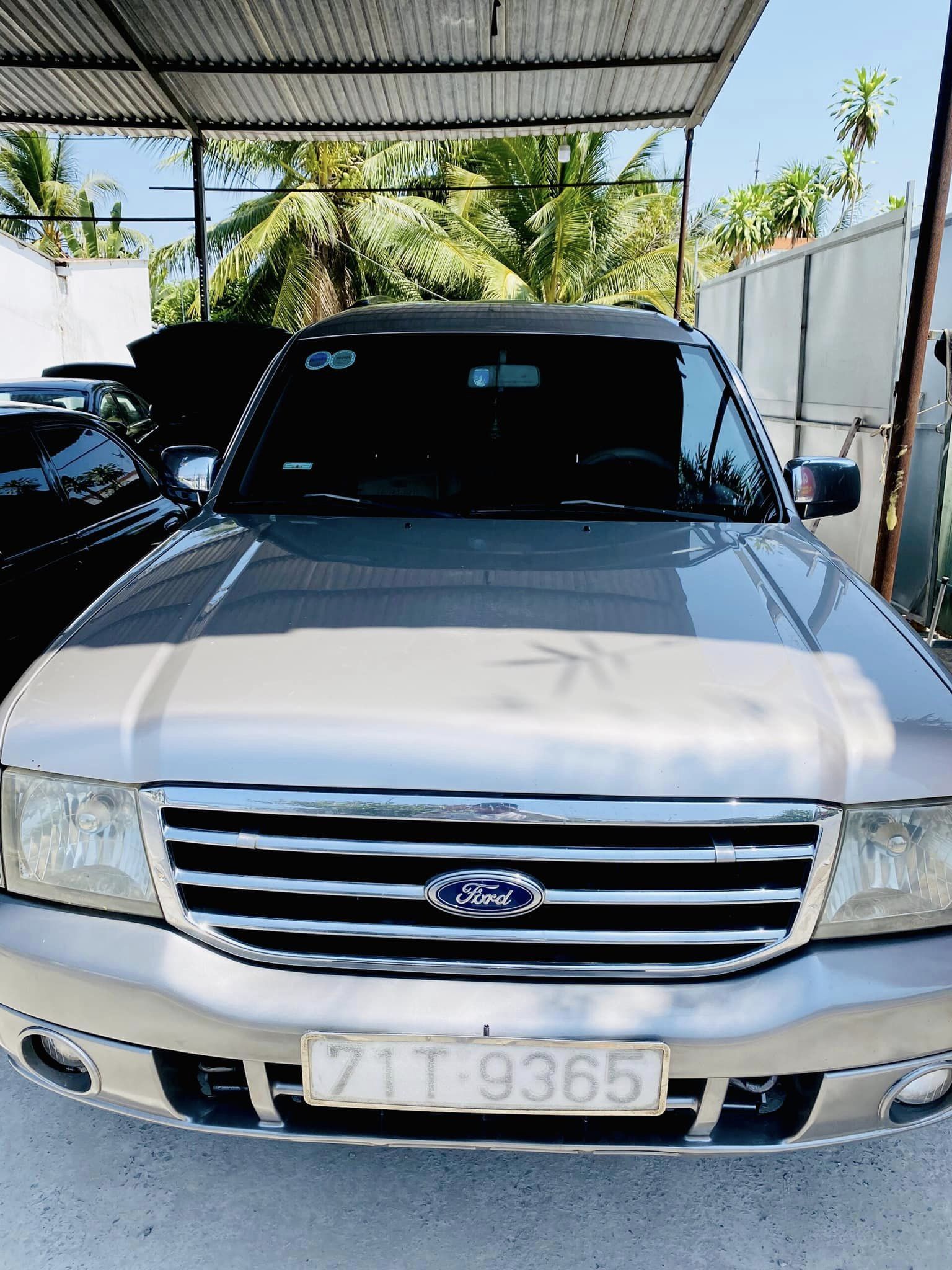 Ford Everest 2006 - Xe chính chủ ký rút vô tư