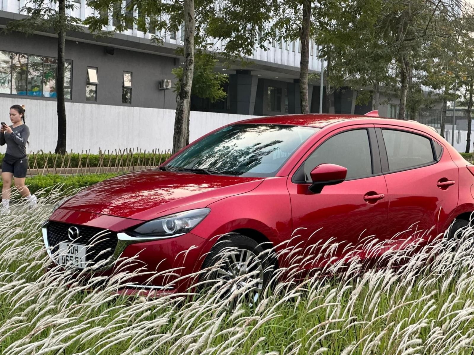 Mazda 2 2022 - Đăng ký lần đầu cuối 2022, chính chủ giá chỉ 528tr