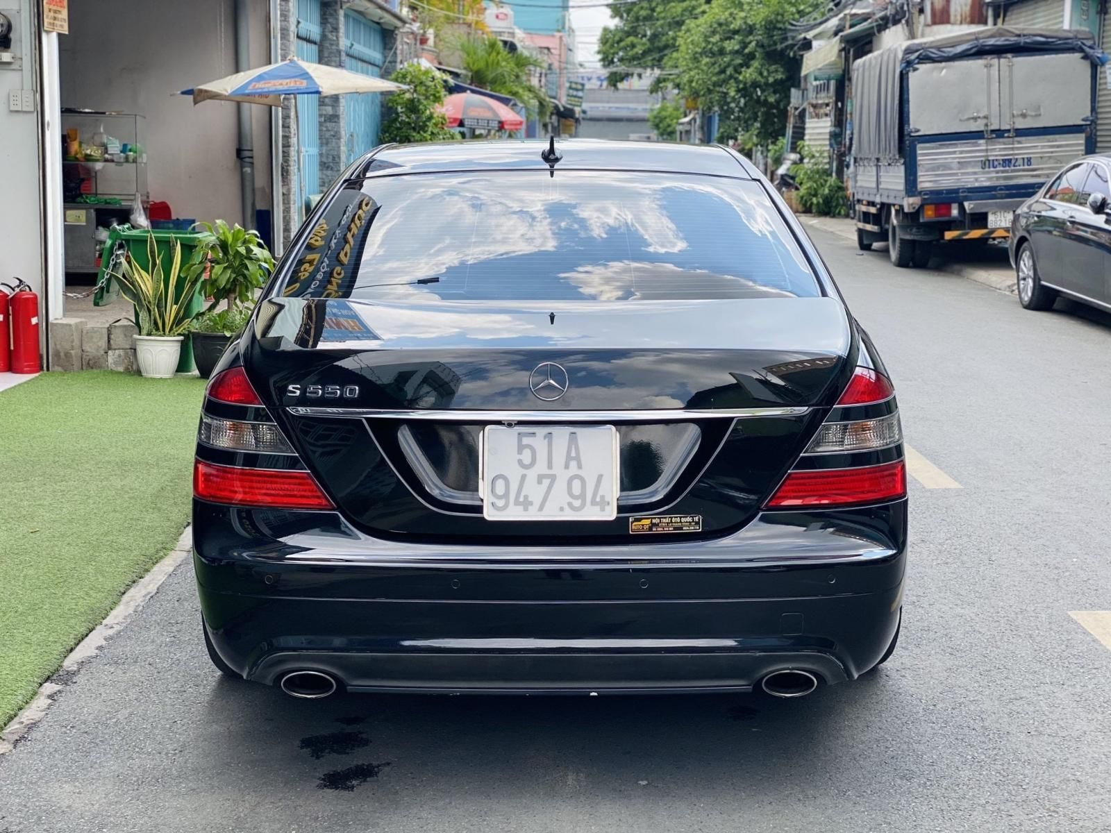 Mercedes-Benz S550 2006 - Xe màu đen giá hữu nghị