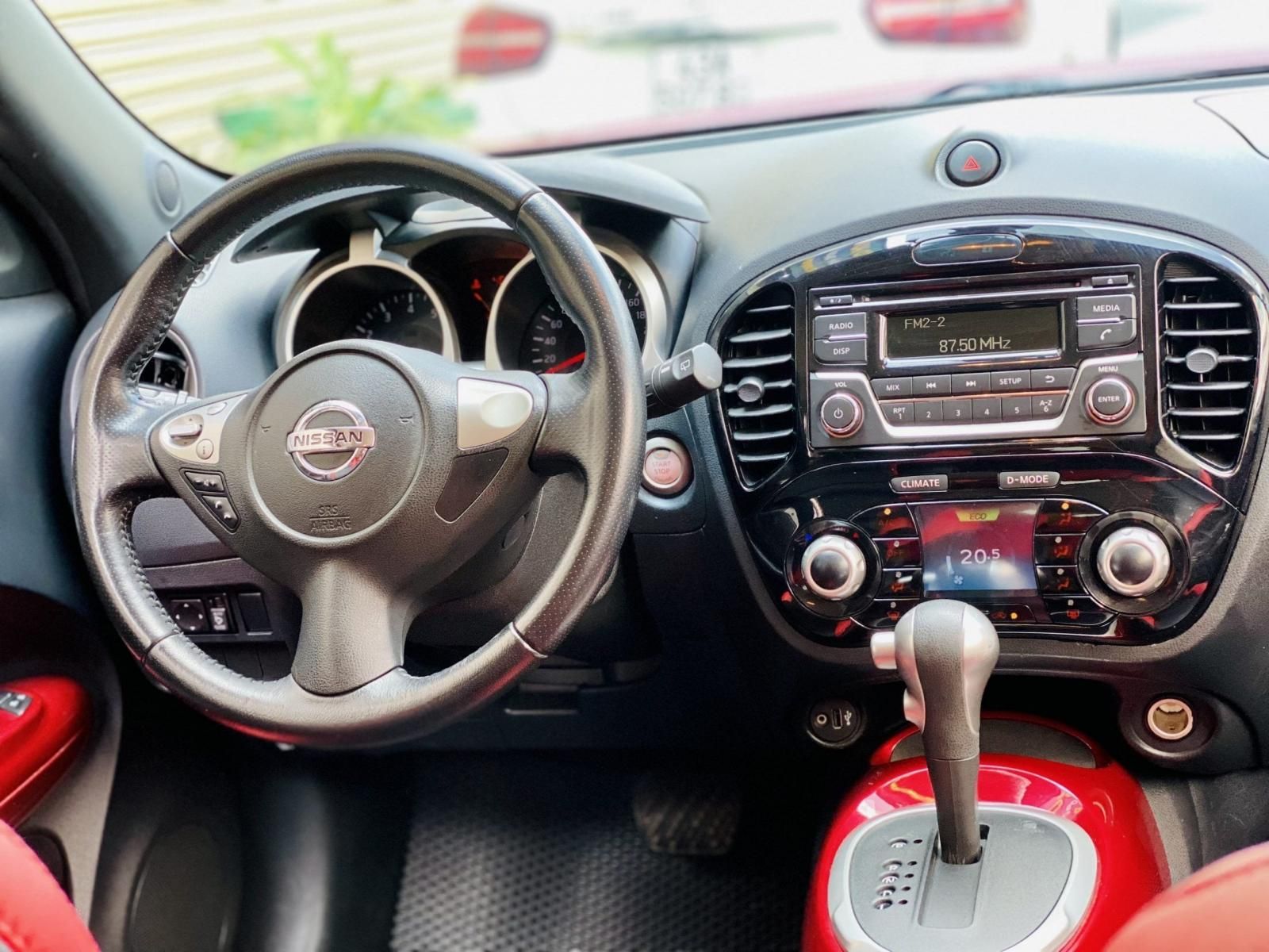 Nissan Juke 2015 - Xe màu đỏ