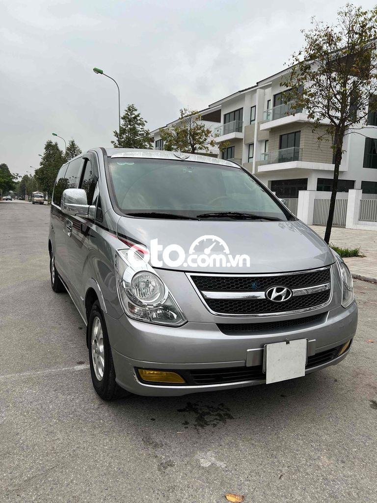 Hyundai Grand Starex starex 2013 máy dầu 9 ghế 2013 - starex 2013 máy dầu 9 ghế