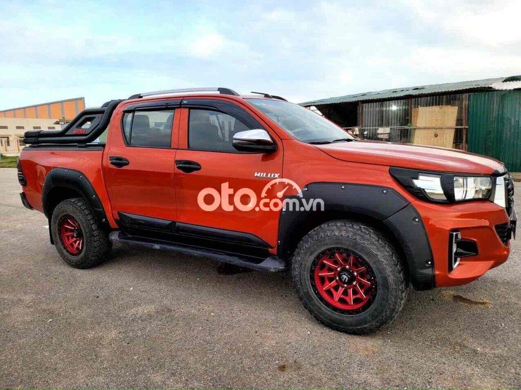 Toyota Hilux Bán Tải  2.4E số tự động 1 cầu 2019 - Bán Tải hilux 2.4E số tự động 1 cầu