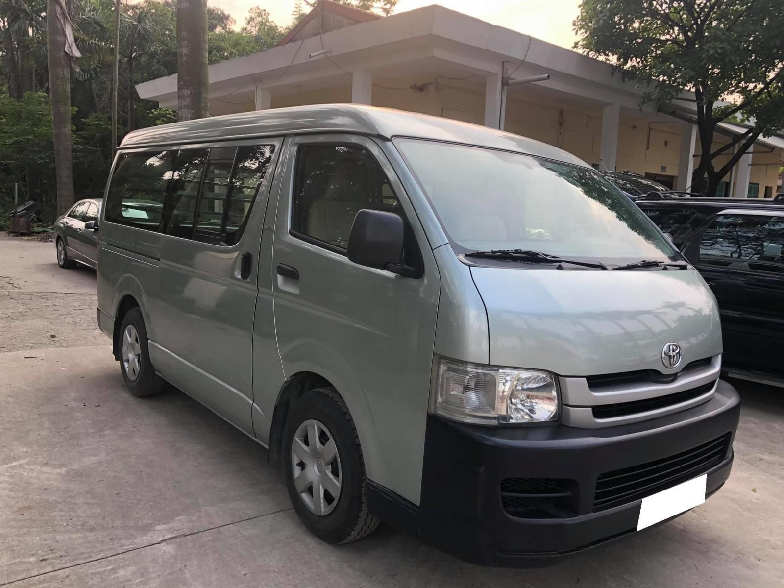 Toyota Hiace 2008 - Số sàn, máy dầu, 6 chỗ 900kg