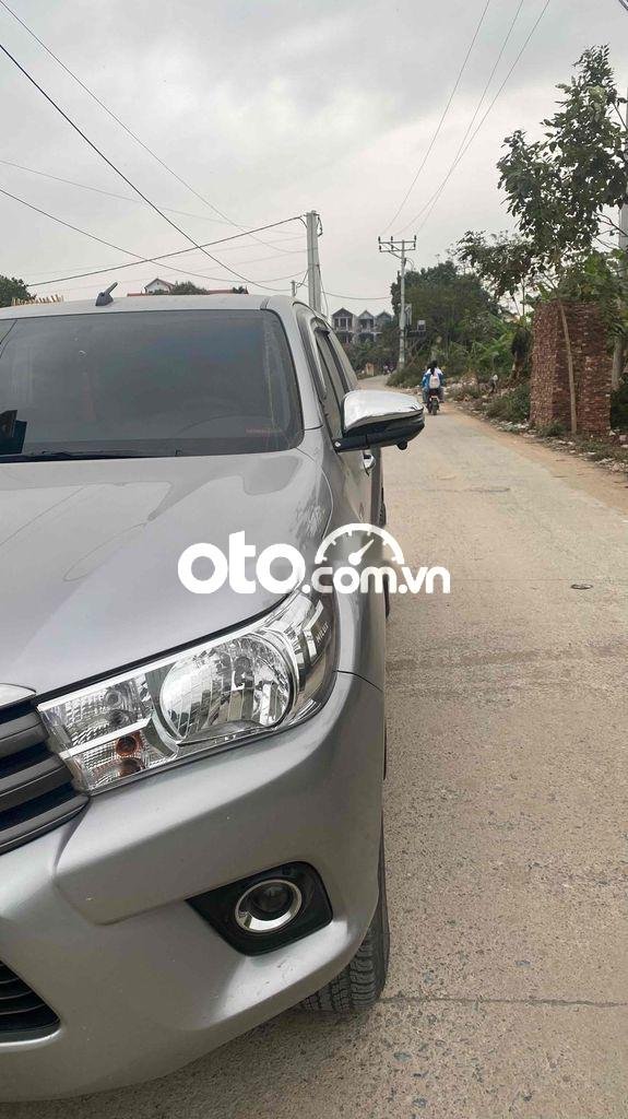 Toyota Hilux xe chính chủ đi ít giữ gìn cẩn thận 12/2019 2019 - xe chính chủ đi ít giữ gìn cẩn thận 12/2019